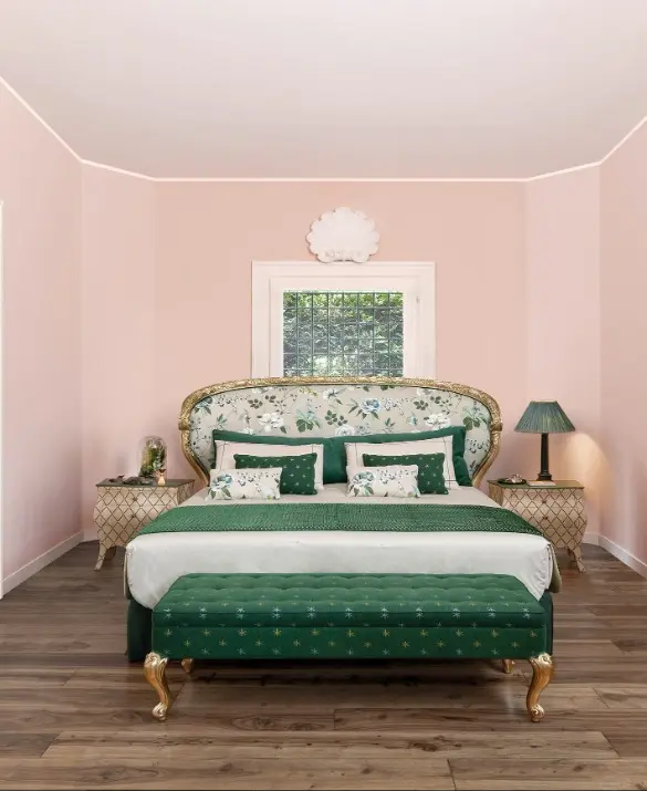 ART. 3722 - comodino 
