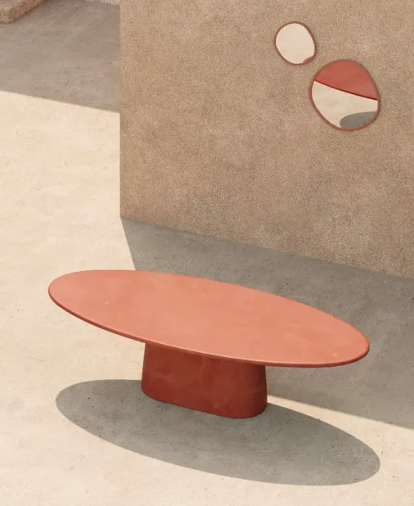 Maana dining table