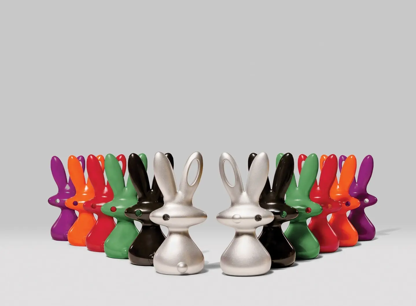 LOW_bunny_metallic_silver_glossy_standard_multicolour.jpg