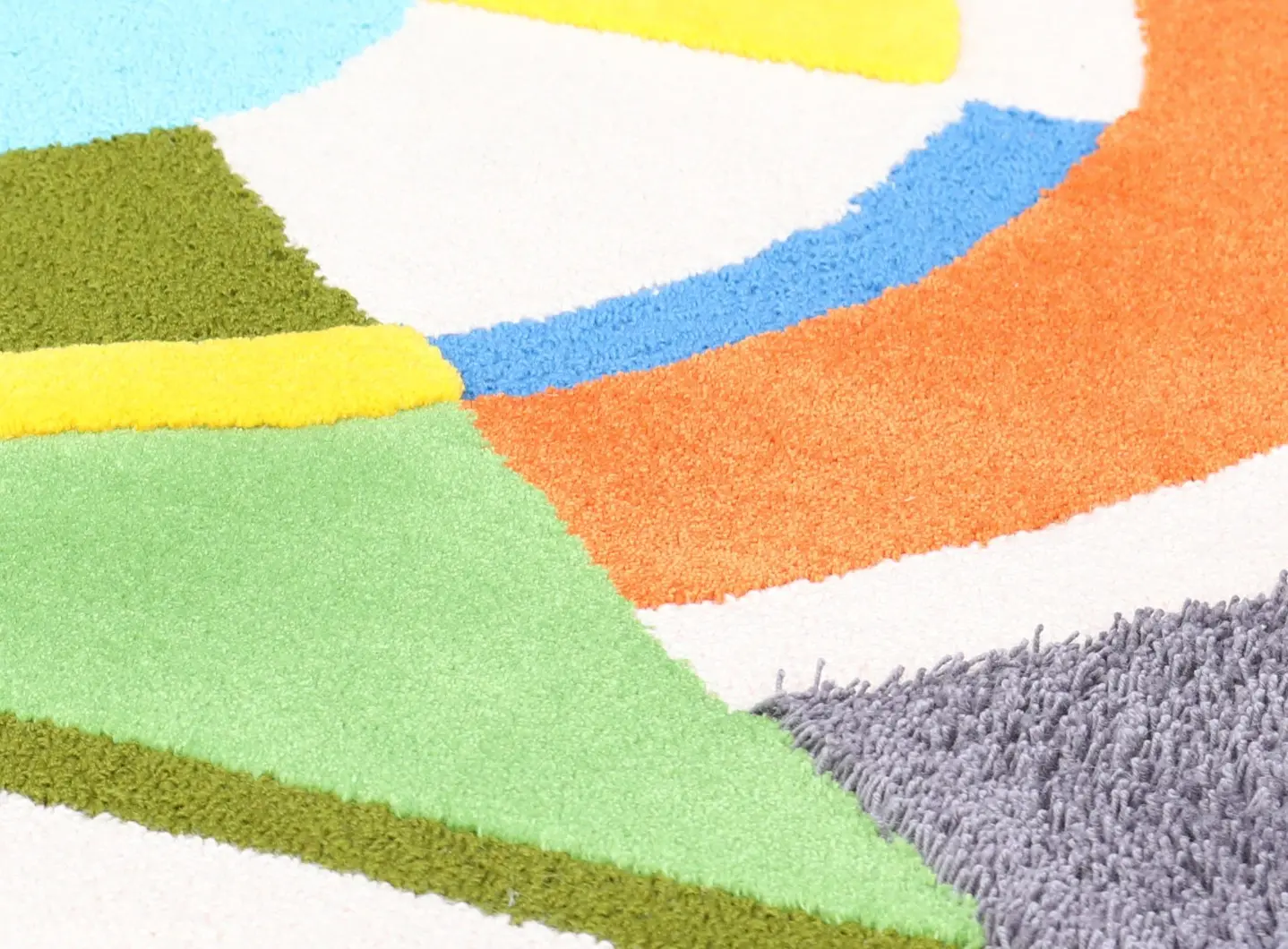 Carpet_Edition_KenScott_INFINITO_Rug_Var.1_Detail_4.jpg