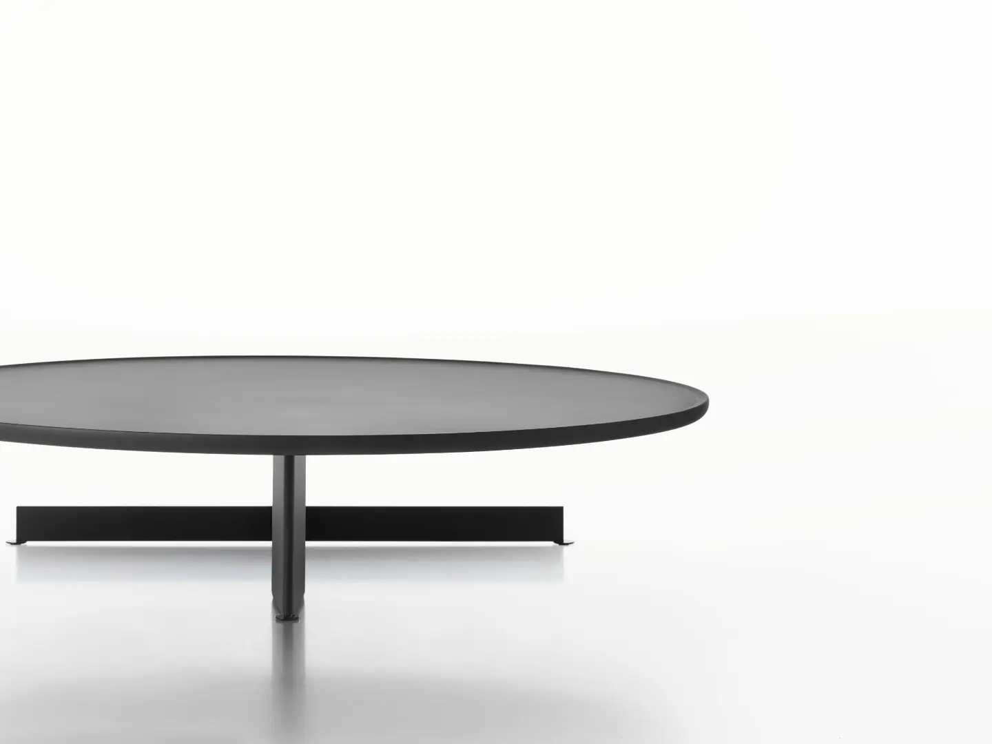 Alias - Savoy low table ø105