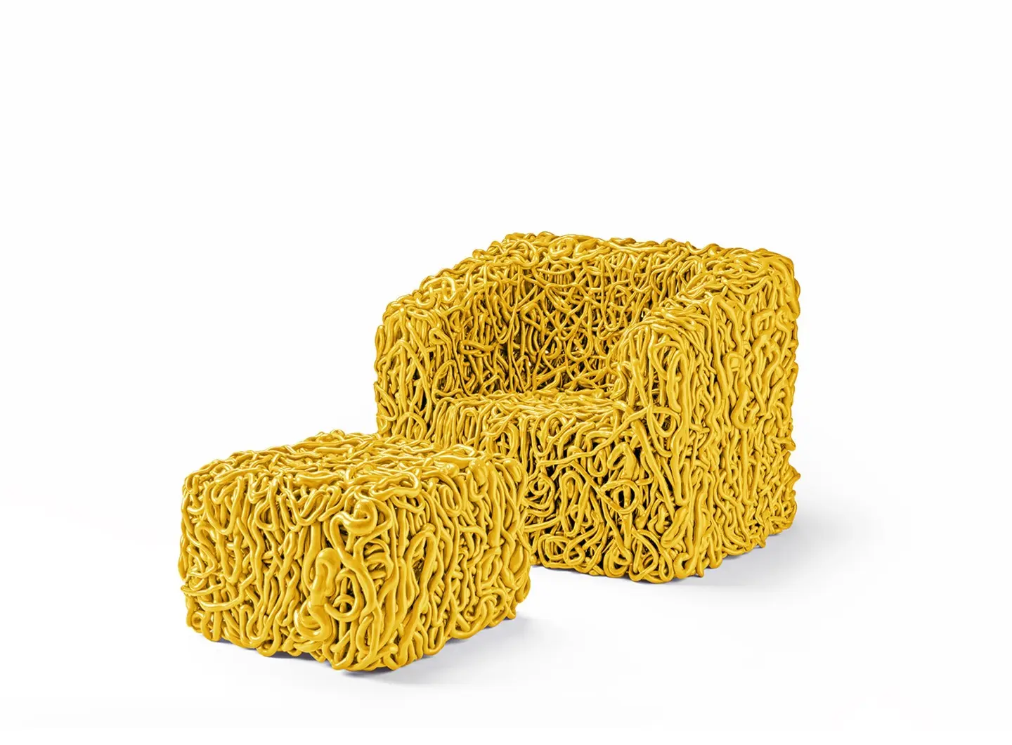 SENZAFINE_gialla_poltrona_e_pouf_orizz.jpg
