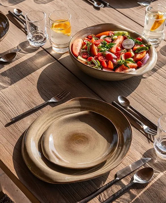 Gommaire Ali Tableware