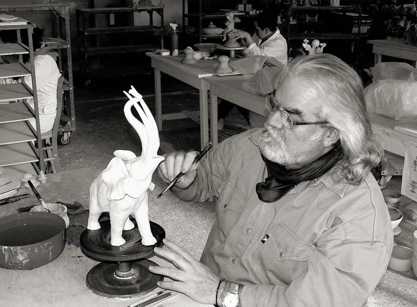 Villari: the Pop luxury of white gold | Salone del Mobile