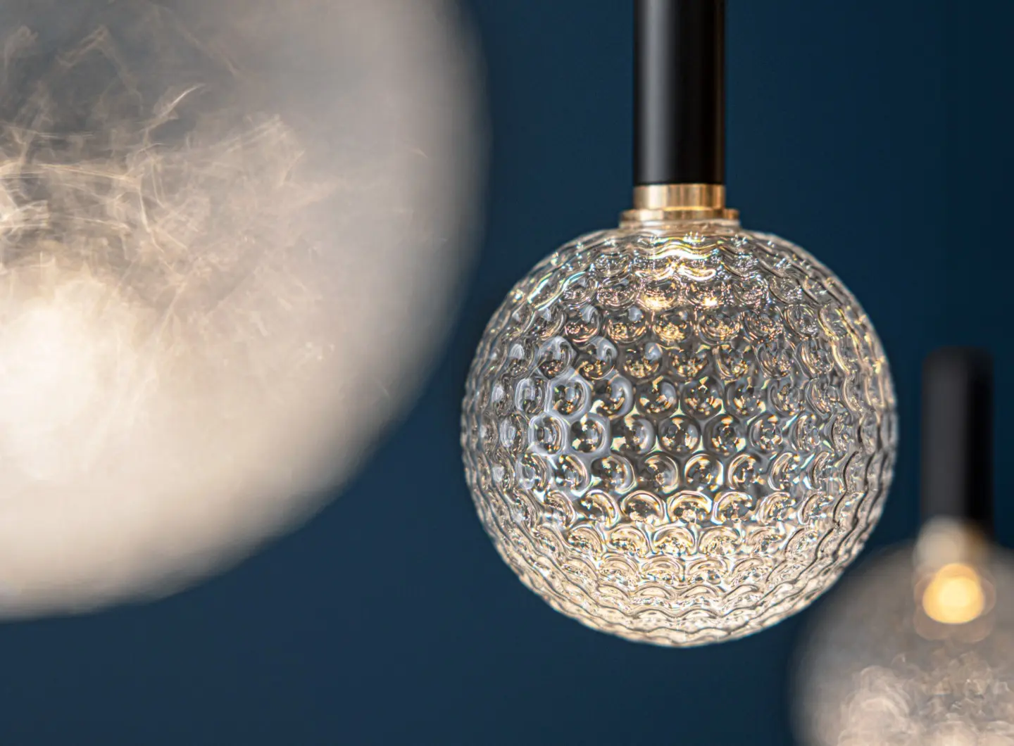 img_par_18_chandelier_2.jpg