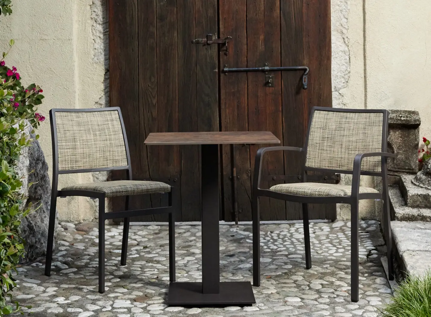 ANTIGA Outdoor Furniture