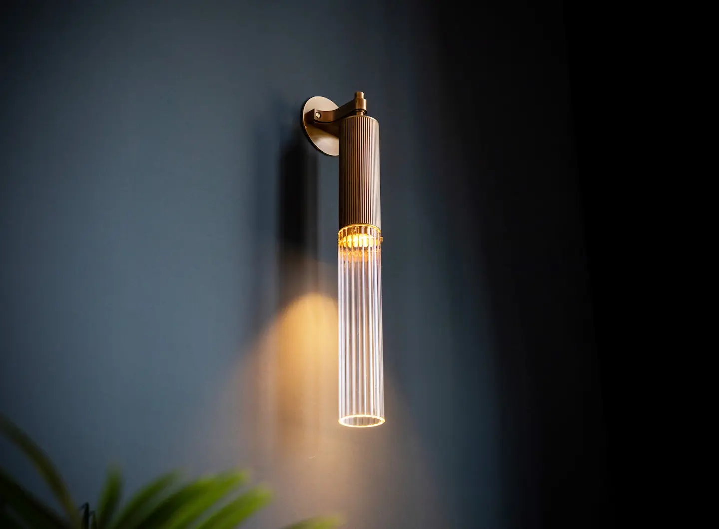 2019.09___Flume_Wall_Antique_Brass__4_____Department_Two_.jpg