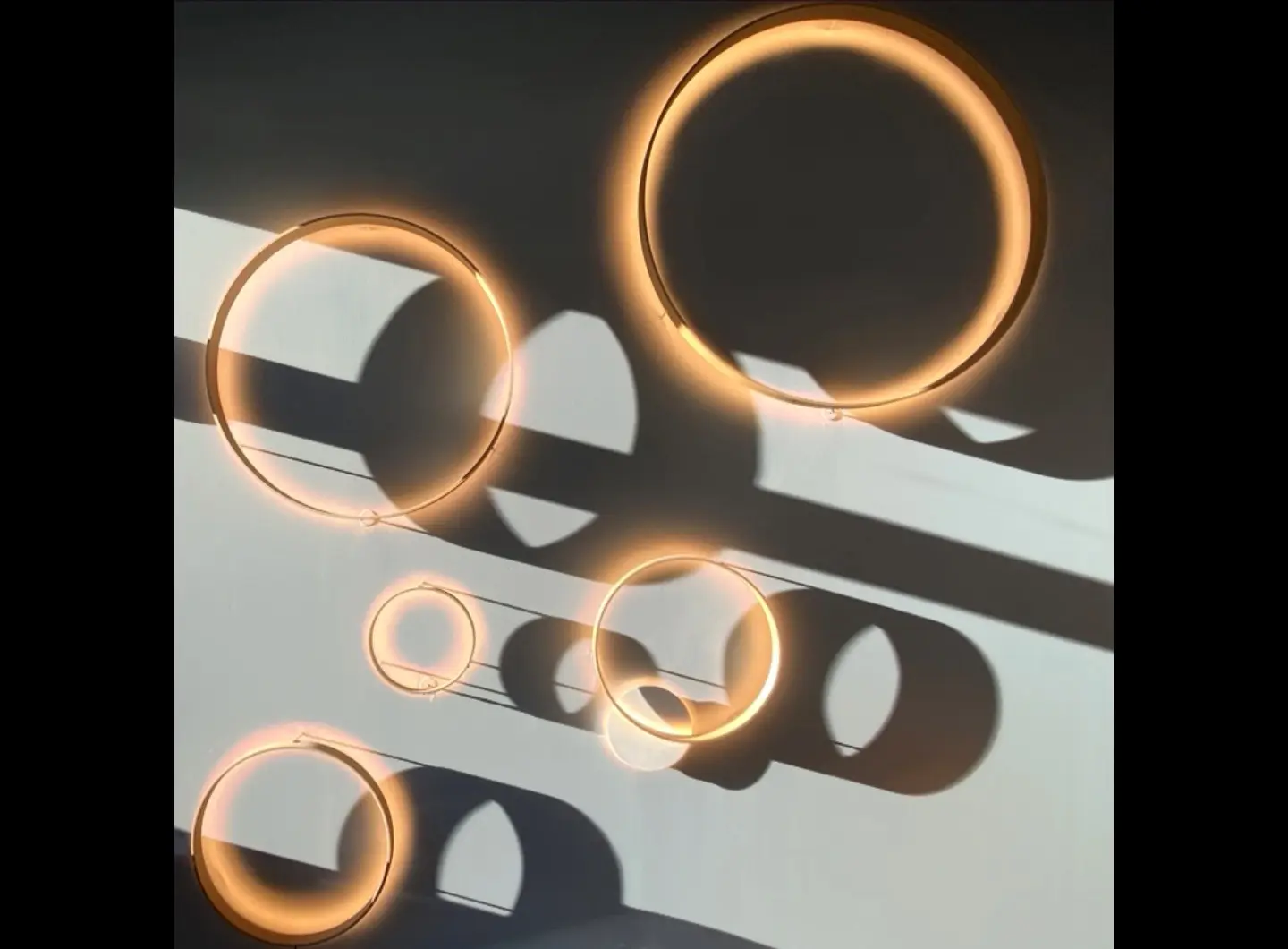 _O_light_shadows.jpg