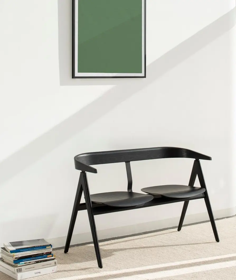 tink_table_fawn_chair_walnut_webbing_black_01_09_gazzda.jpg