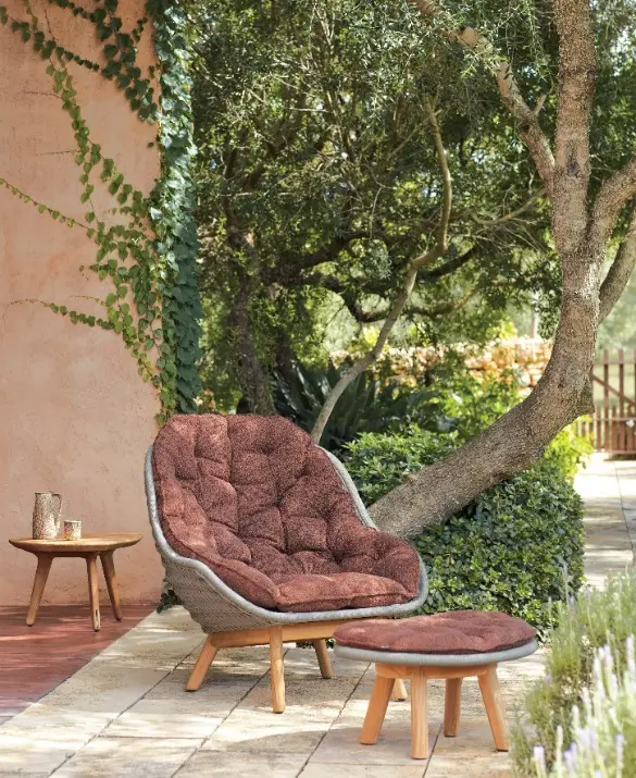 Sandua High Back Lounge Chair