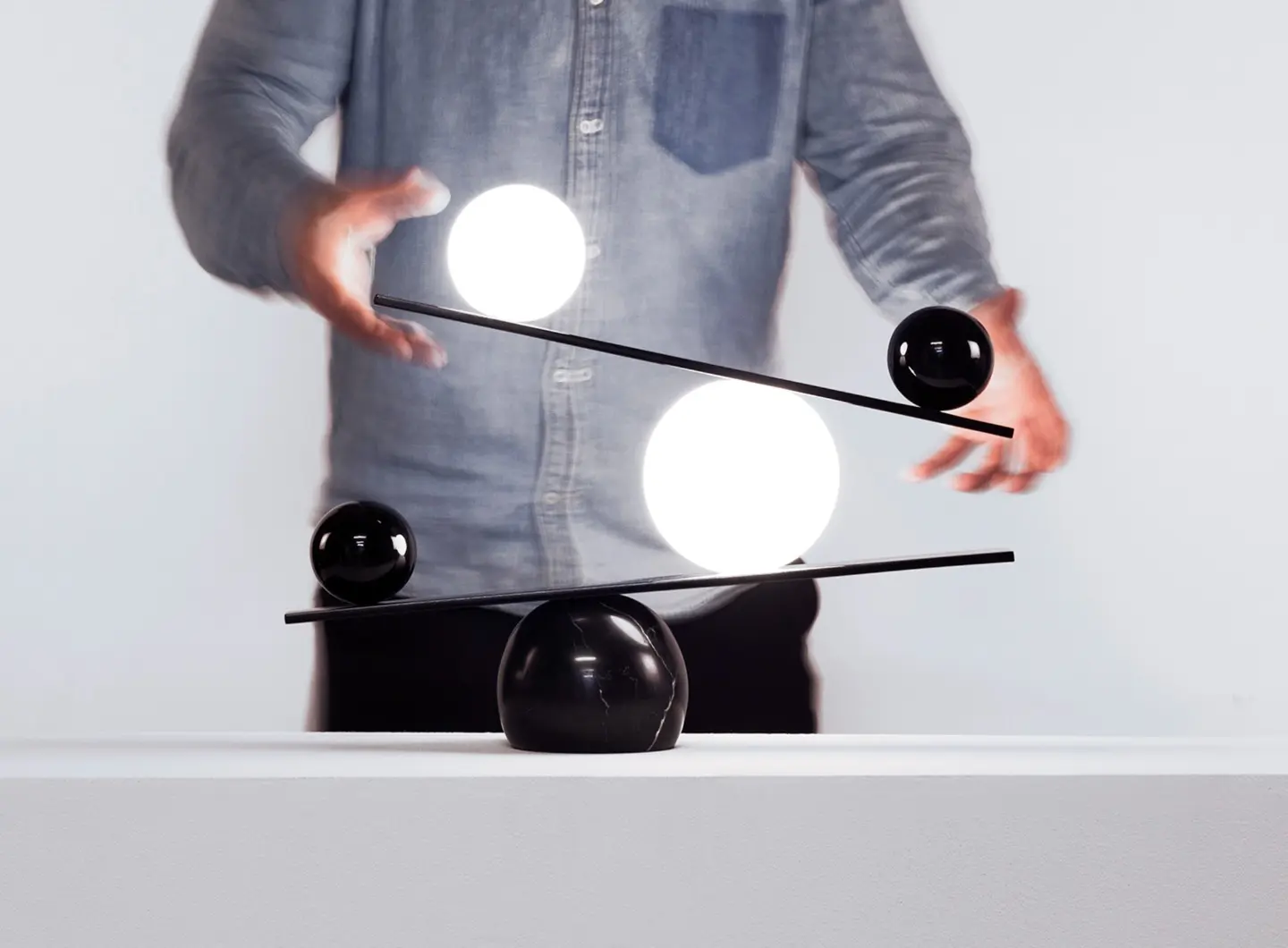 Oblure_Balance_Black_4_kopiera.jpg