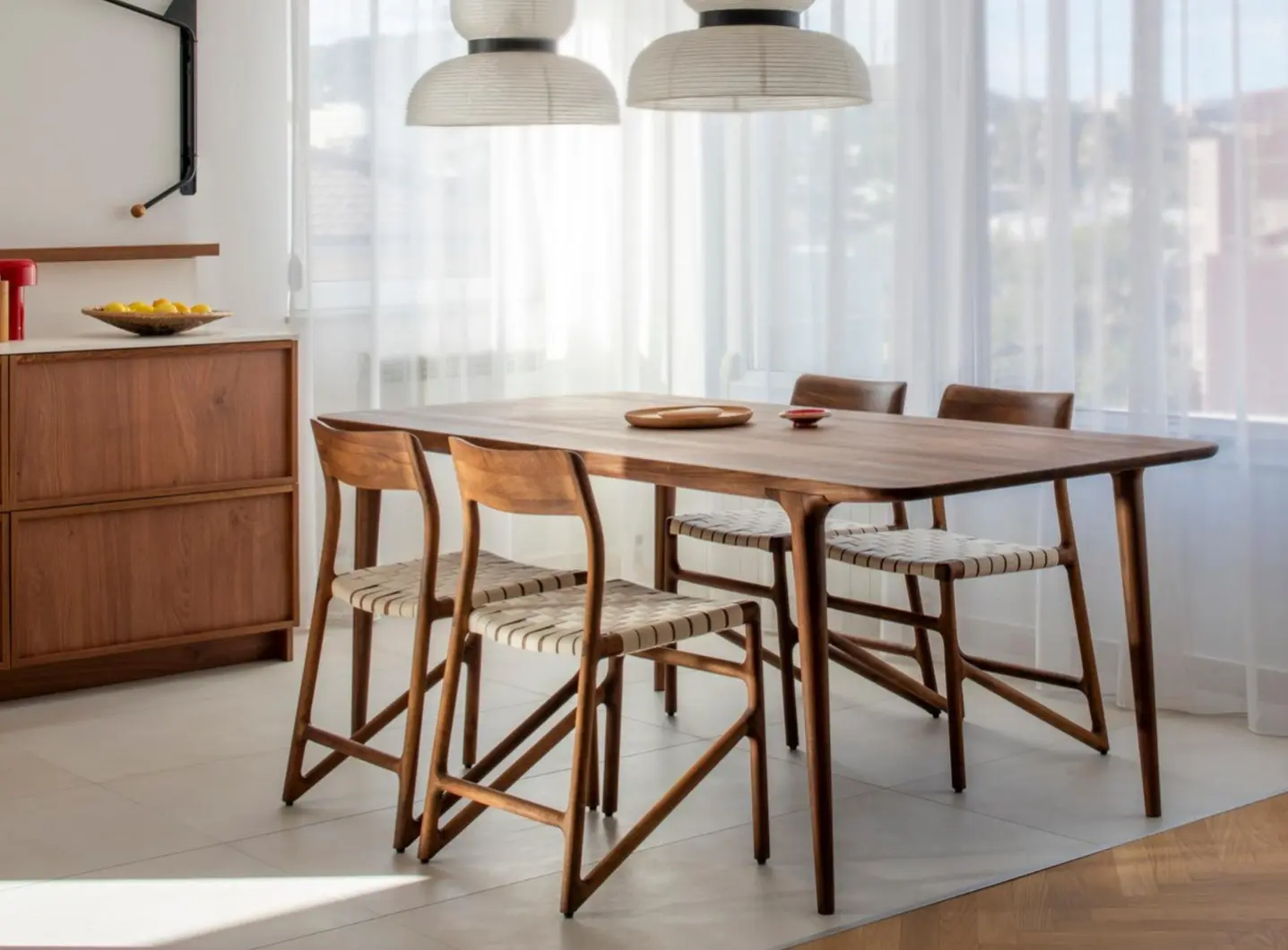 fawn_table_fawn_chair_48x48x79_walnut_natural_1505_cotton_webbing_herringbone_natural_beige_0_0_1_gazzda.jpg