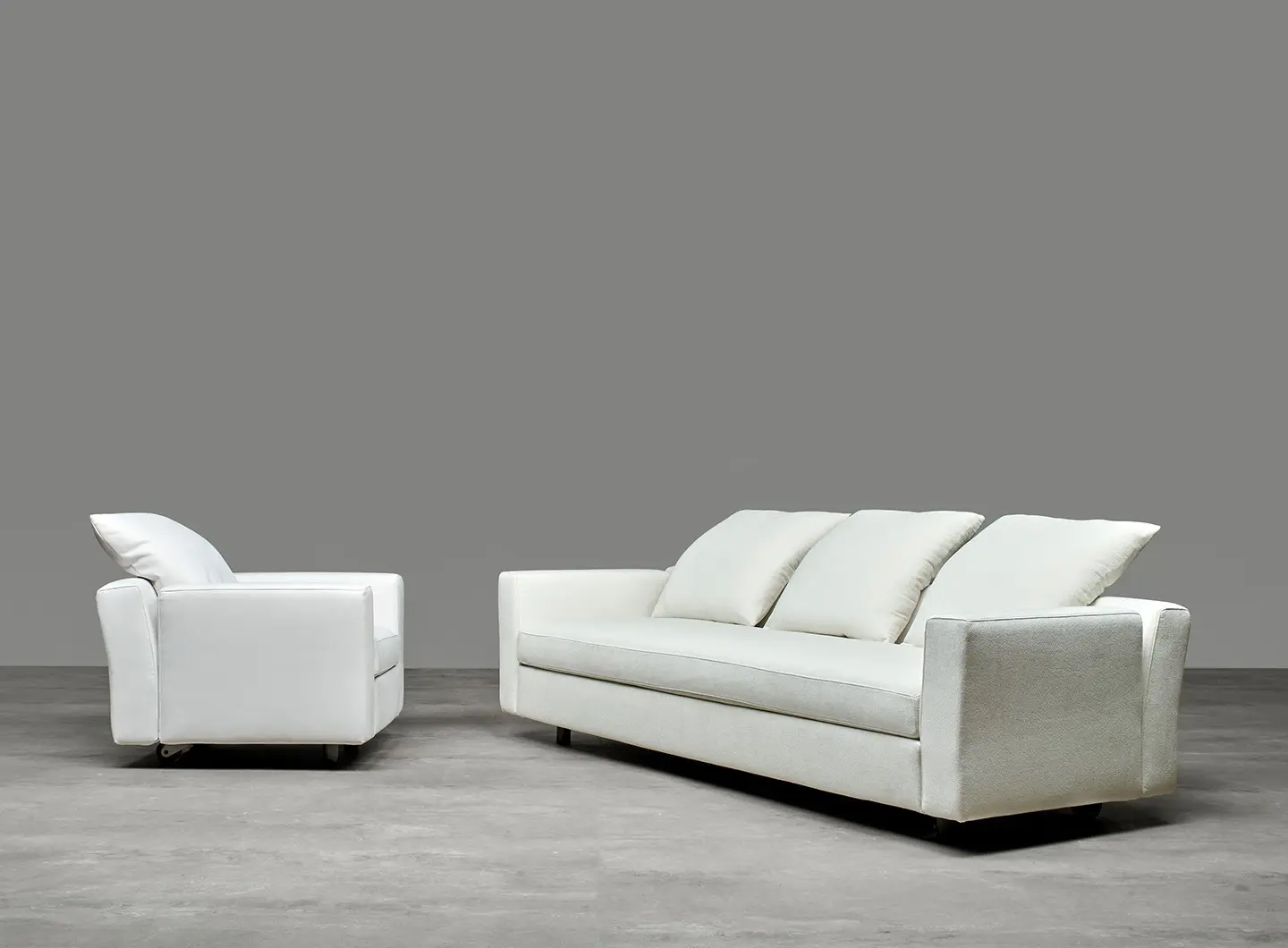 Baleri_Italia_Bill_3_seater_sofa_img_slider_01.jpg