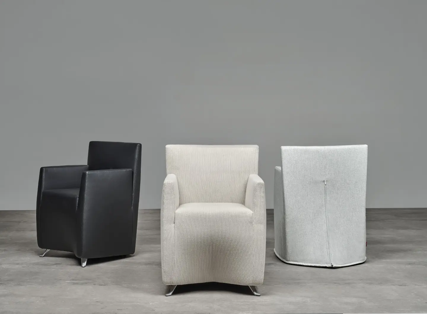 Baleri_Italia_Caprichair_Armchair_img_slider_01.jpg