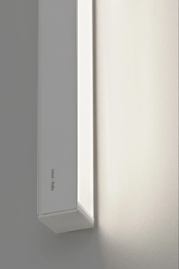 bacchetto_110_155_sp_bianco_dettaglio_tecnica_Sessione_studio_98869.jpg