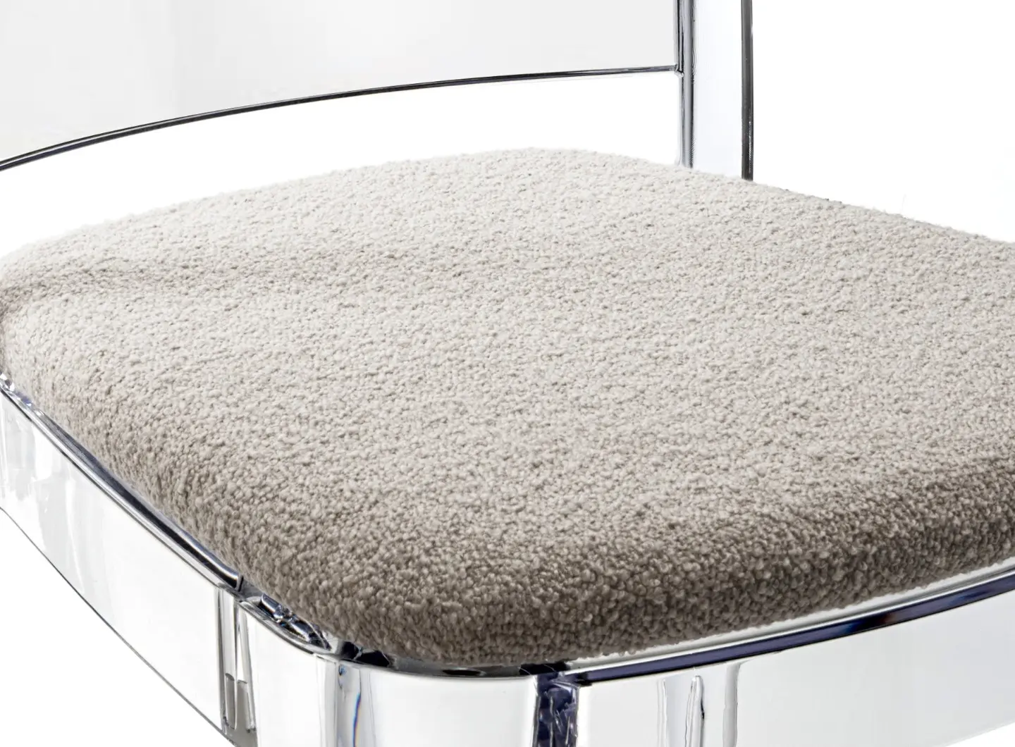 Lucienne_Trasp_Grigio_Chiaro_particolare.jpg