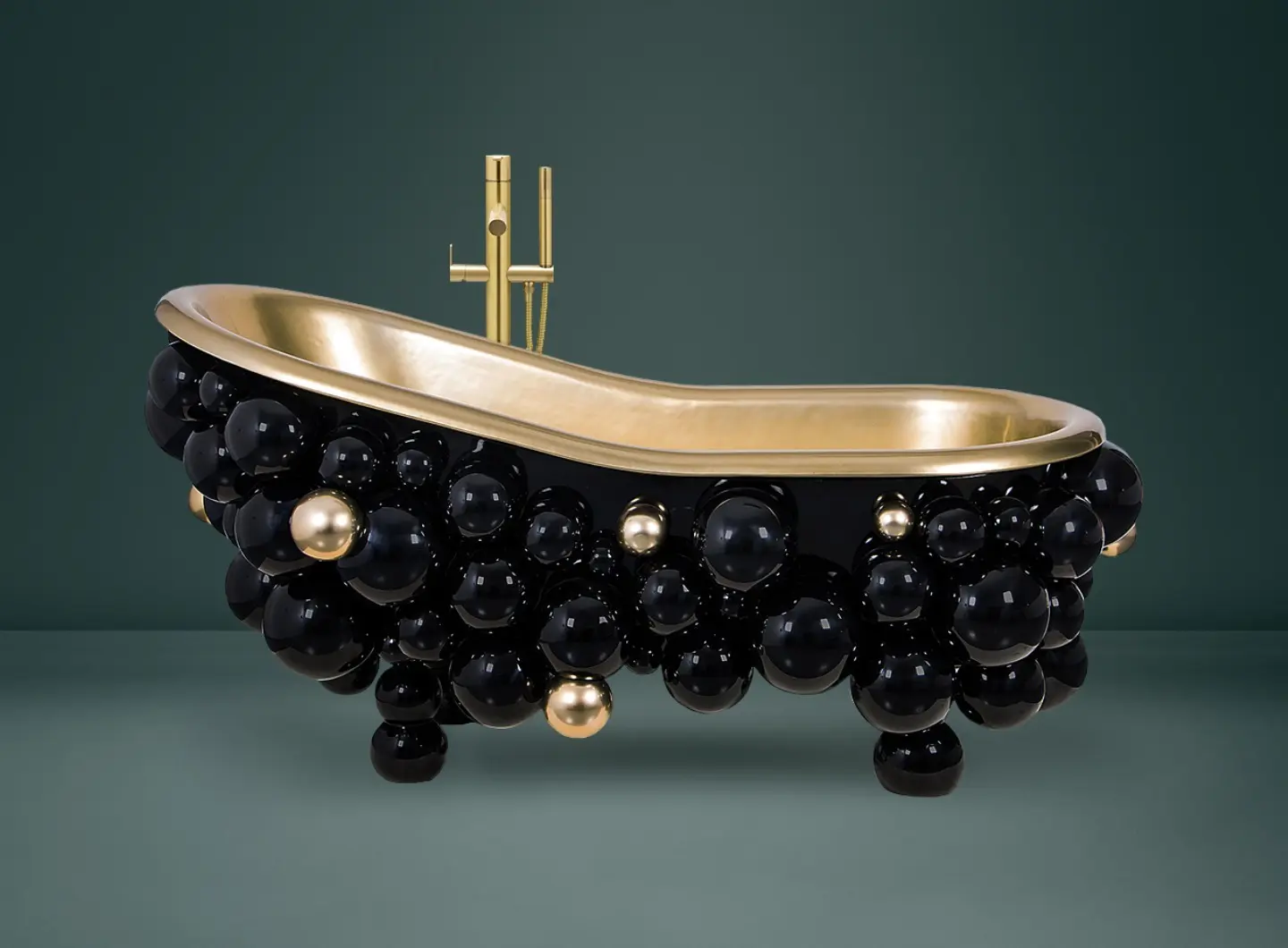 Newton Bathtub by Maison Valentina