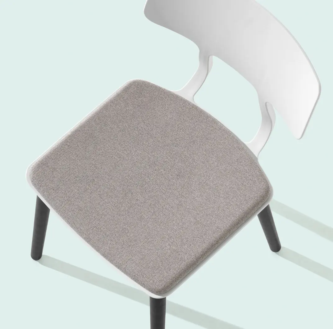 et_al_comfort_seat_snap.jpg