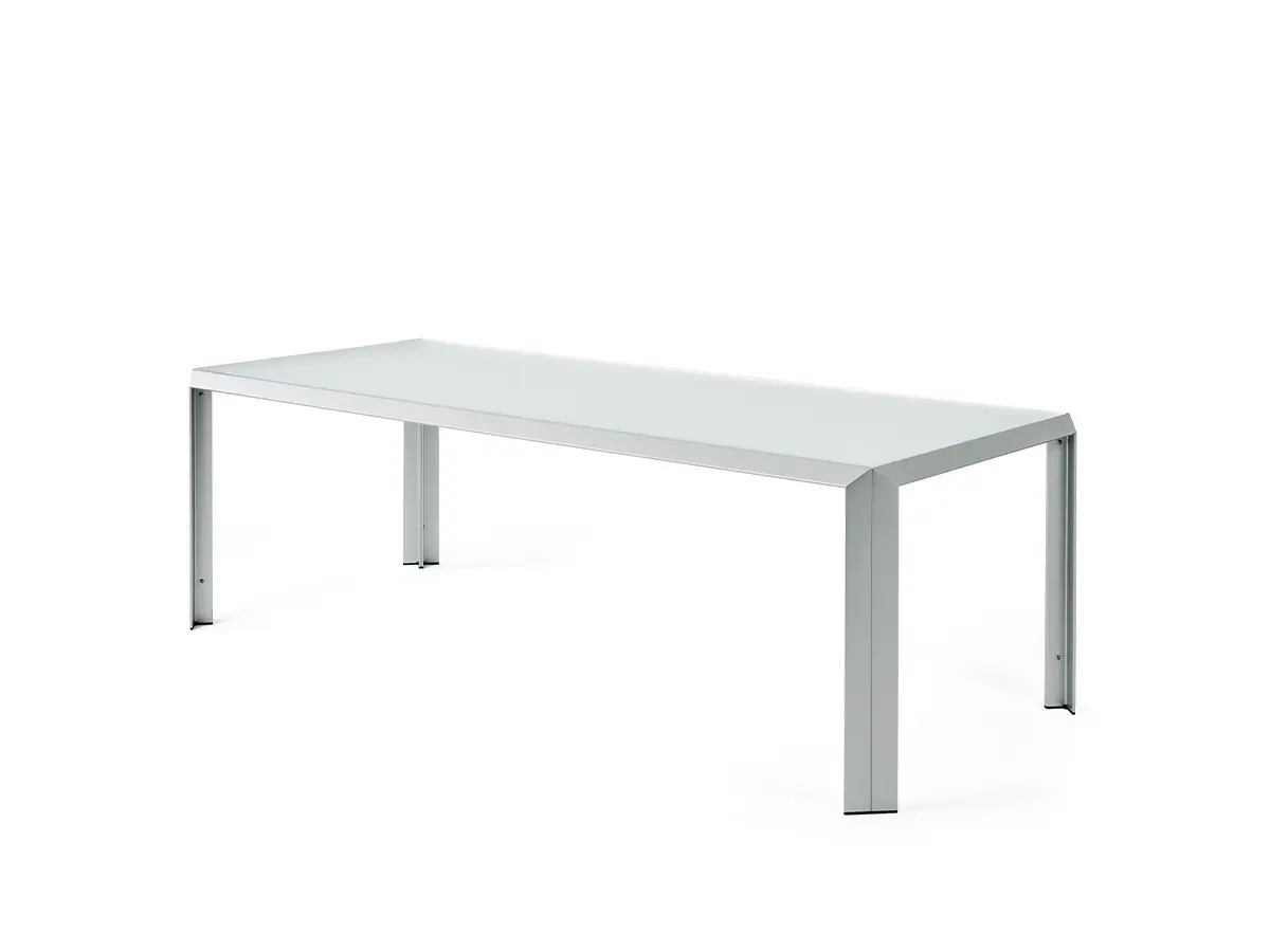 Baleri_Italia_T_Table_Table_img_principale.jpg