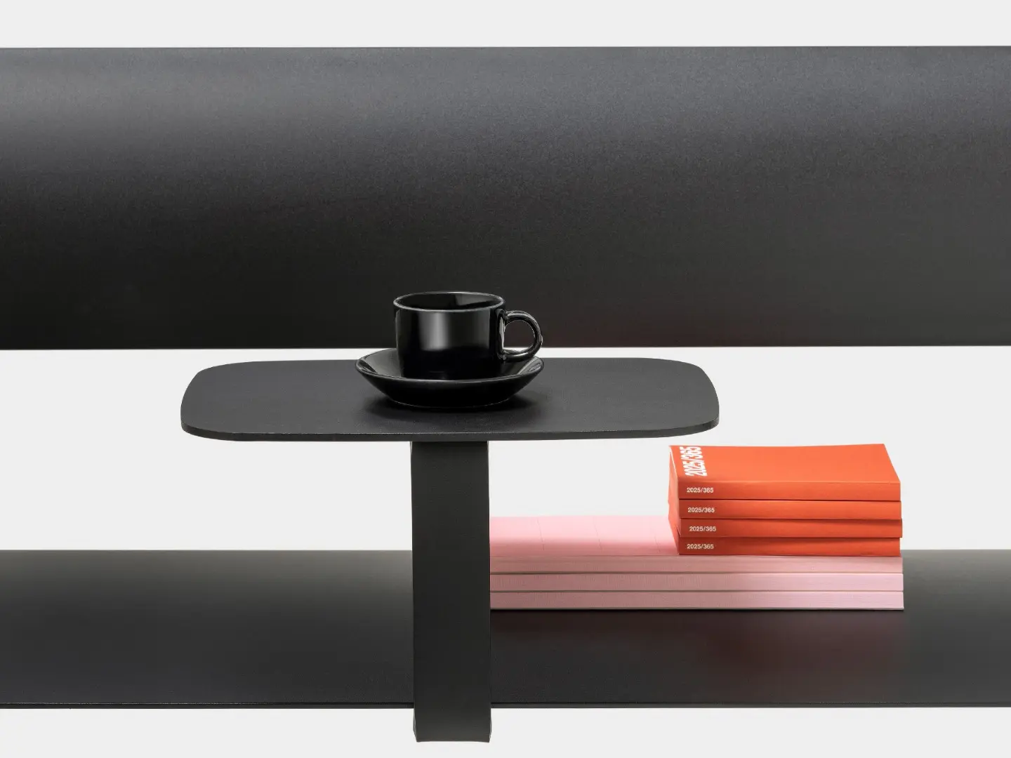 Functionals - Ben bench - Side table