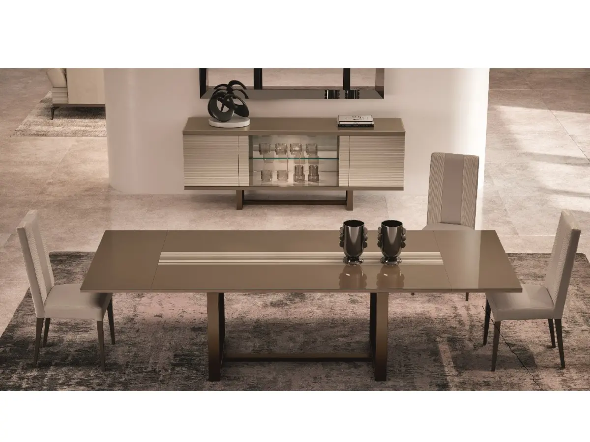 Linea table with 2 extensions