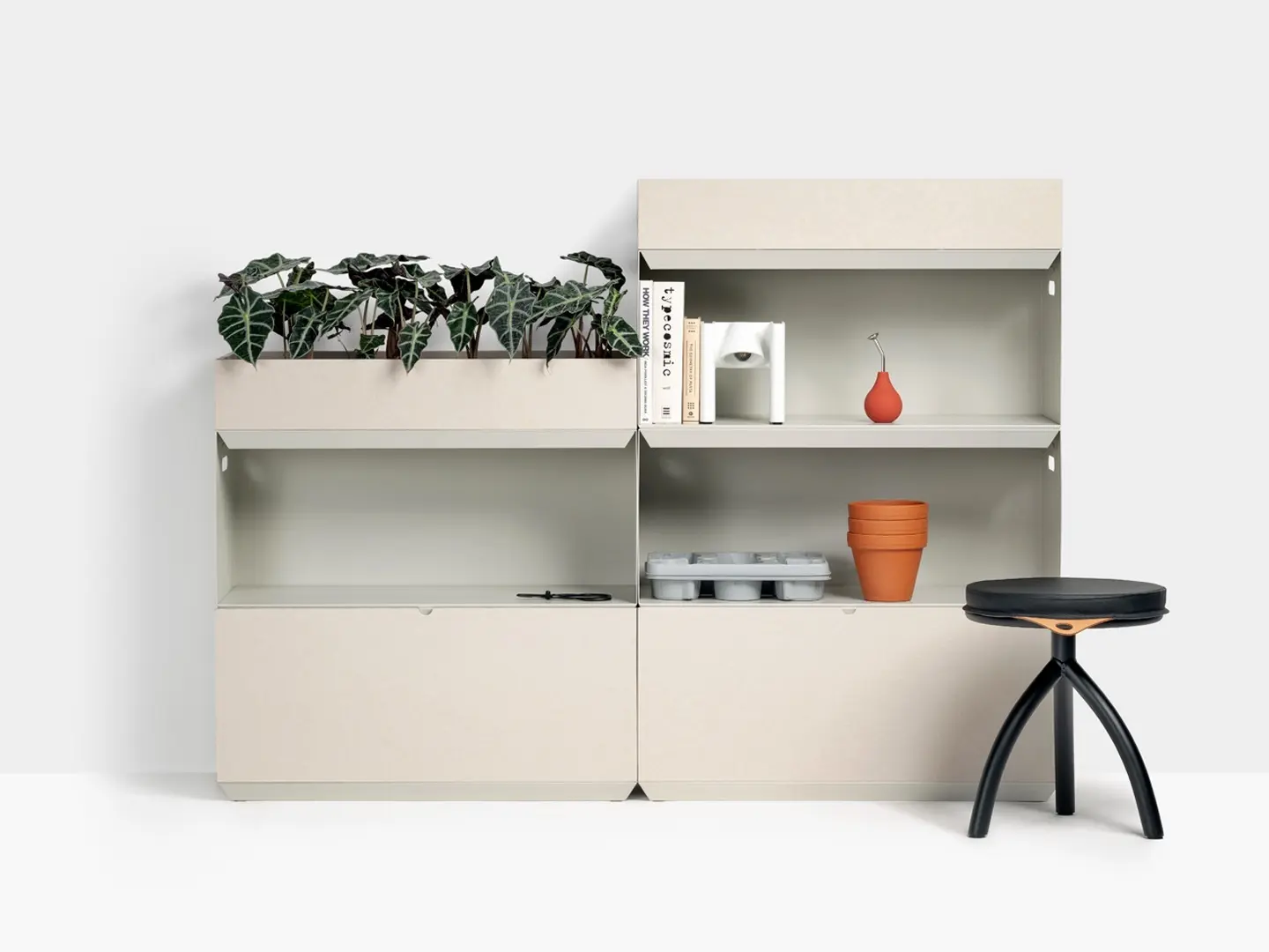 Functionals - Stool - Ossa - Felt door - Felt box