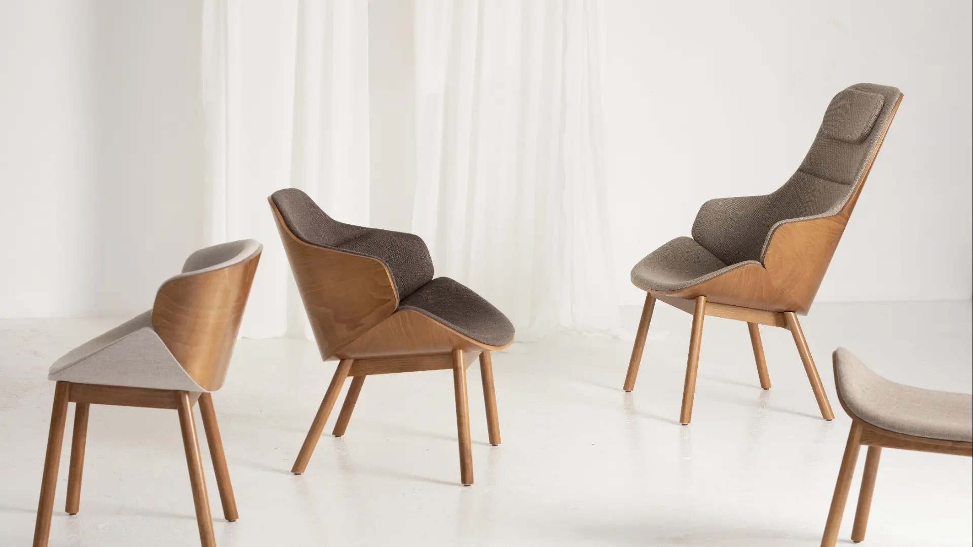 Aria Lounge W M-5350