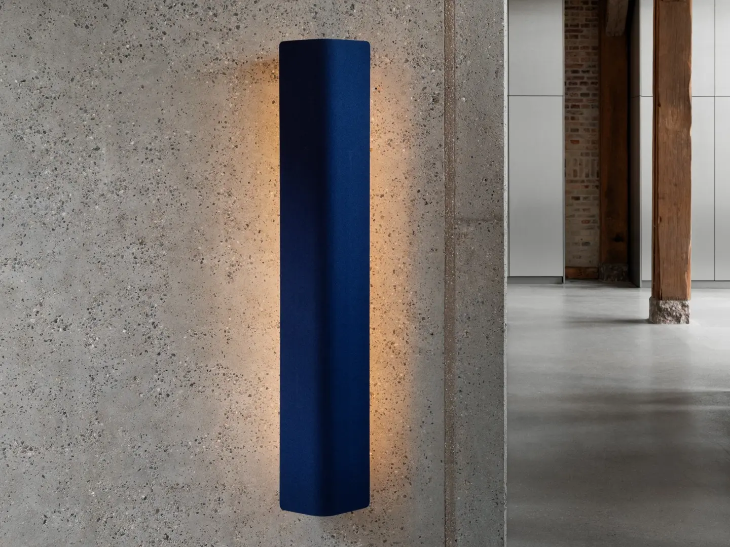 Abstracta - Vika Wall Light