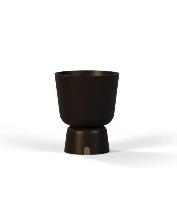 myface-outdoor-planter