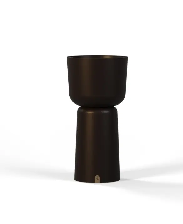 myface-outdoor-planter
