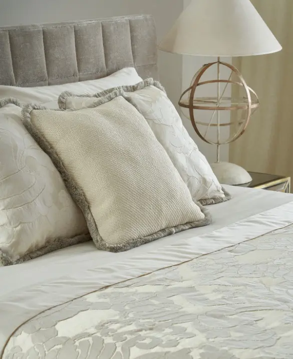 Tivoli_quilted_bedspred.jpg