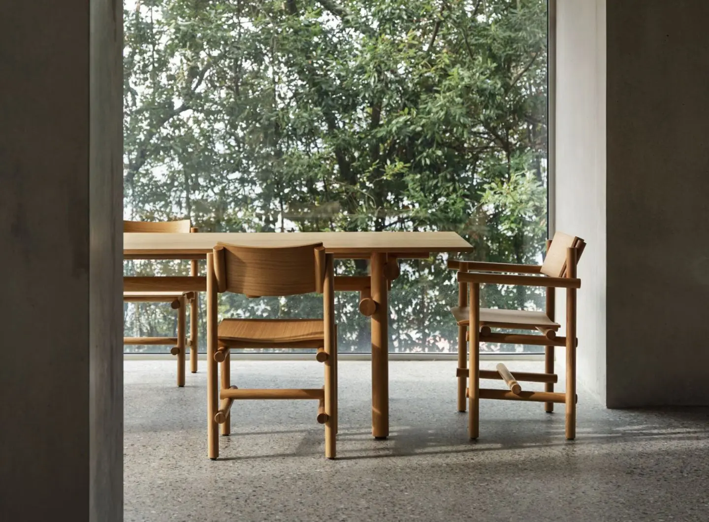 Knoll - Muecke Wood Collection – Chairs by Jonathan Muecke, Ph. Ludovic Balay