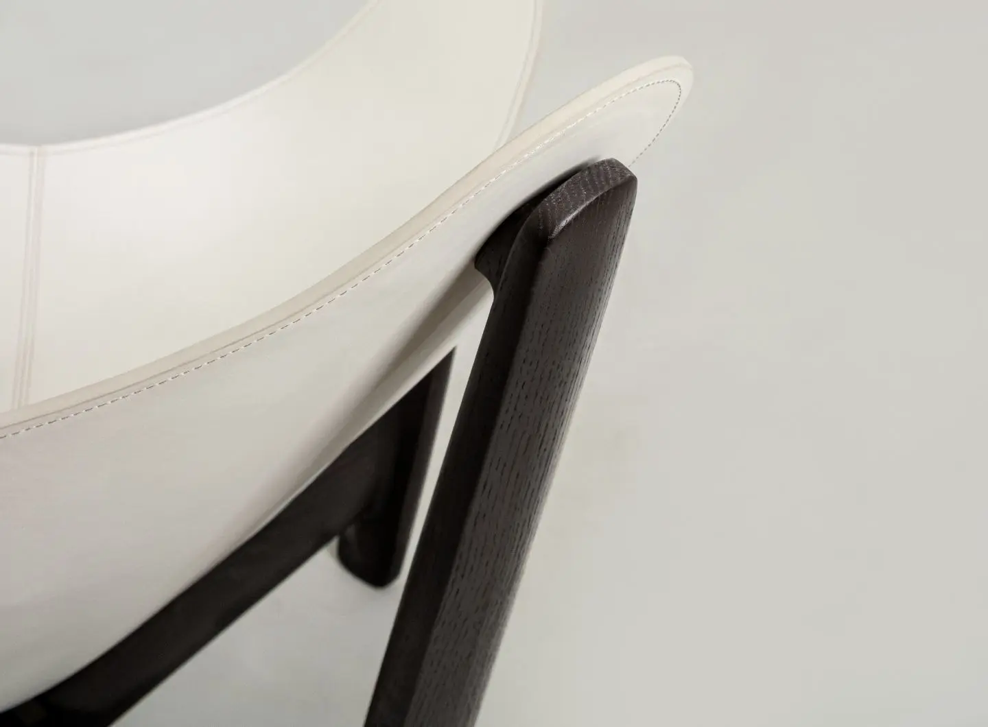 District_Eight___Buom_Lounge_Chair_3.jpg