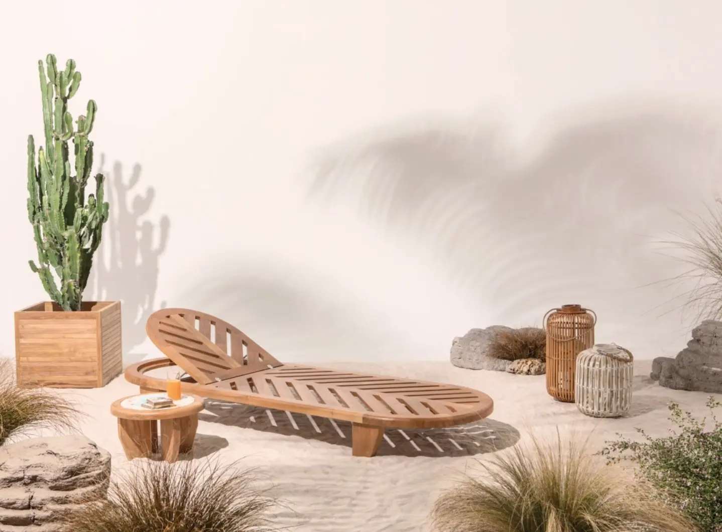 OUTLINE_SUMMER_012.jpg