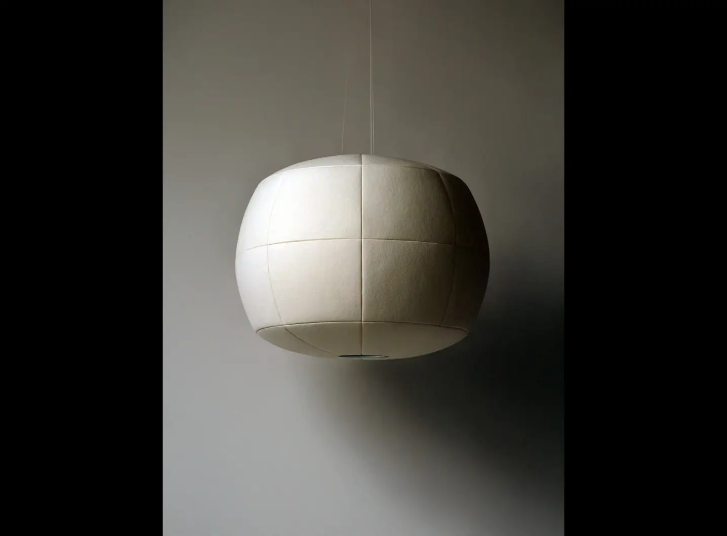 Salone_Platform_Product_Portrait_Images_0003_Generative_Fill.jpg