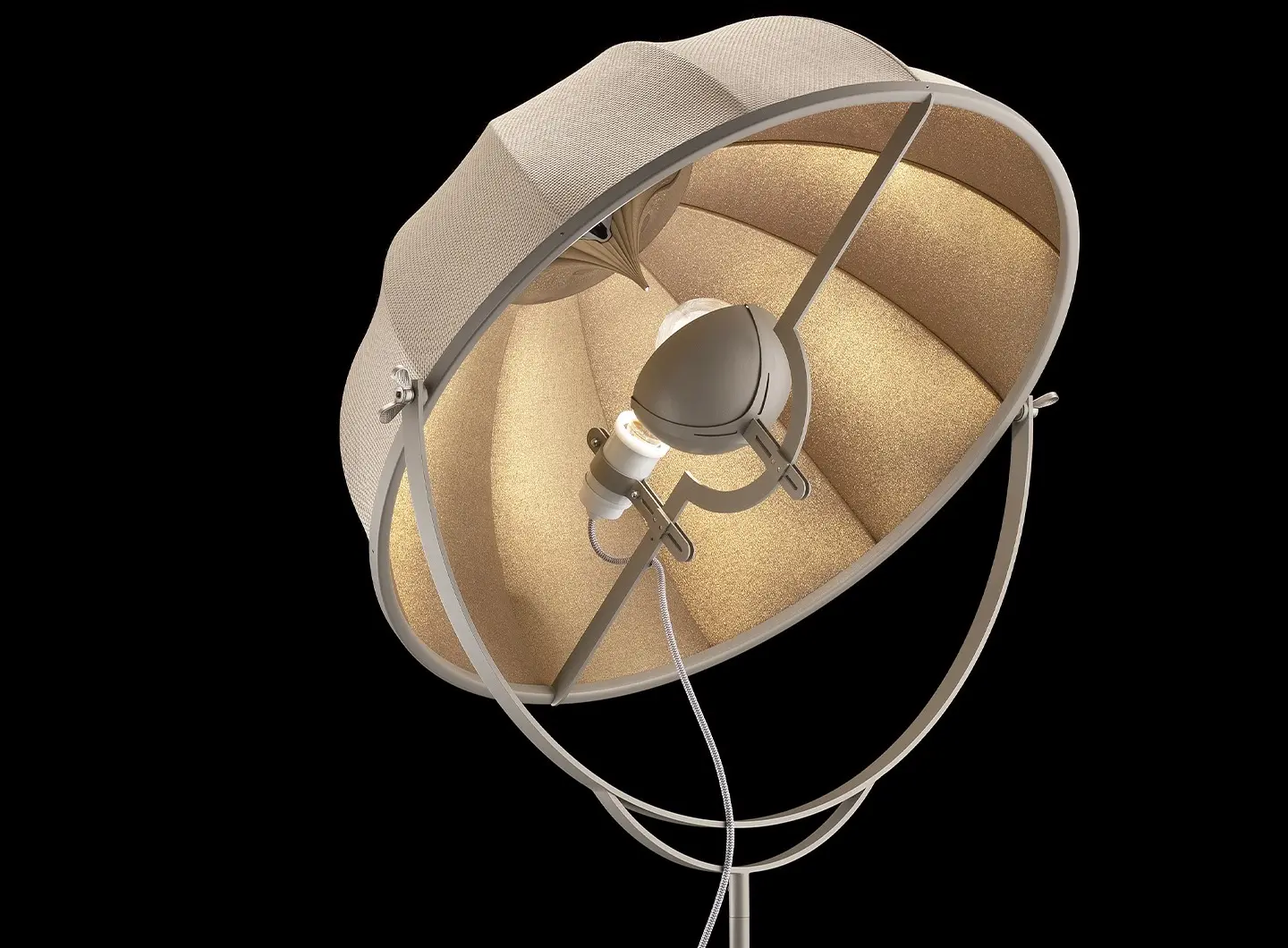  Studio F Titanium