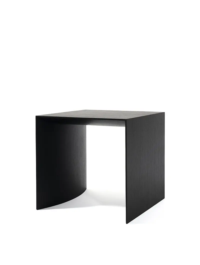 _0001_museum_1posto_rovere_tinto_nero_4.jpg