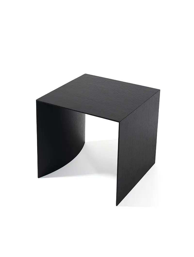 _0002_museum_1posto_rovere_tinto_nero_3.jpg