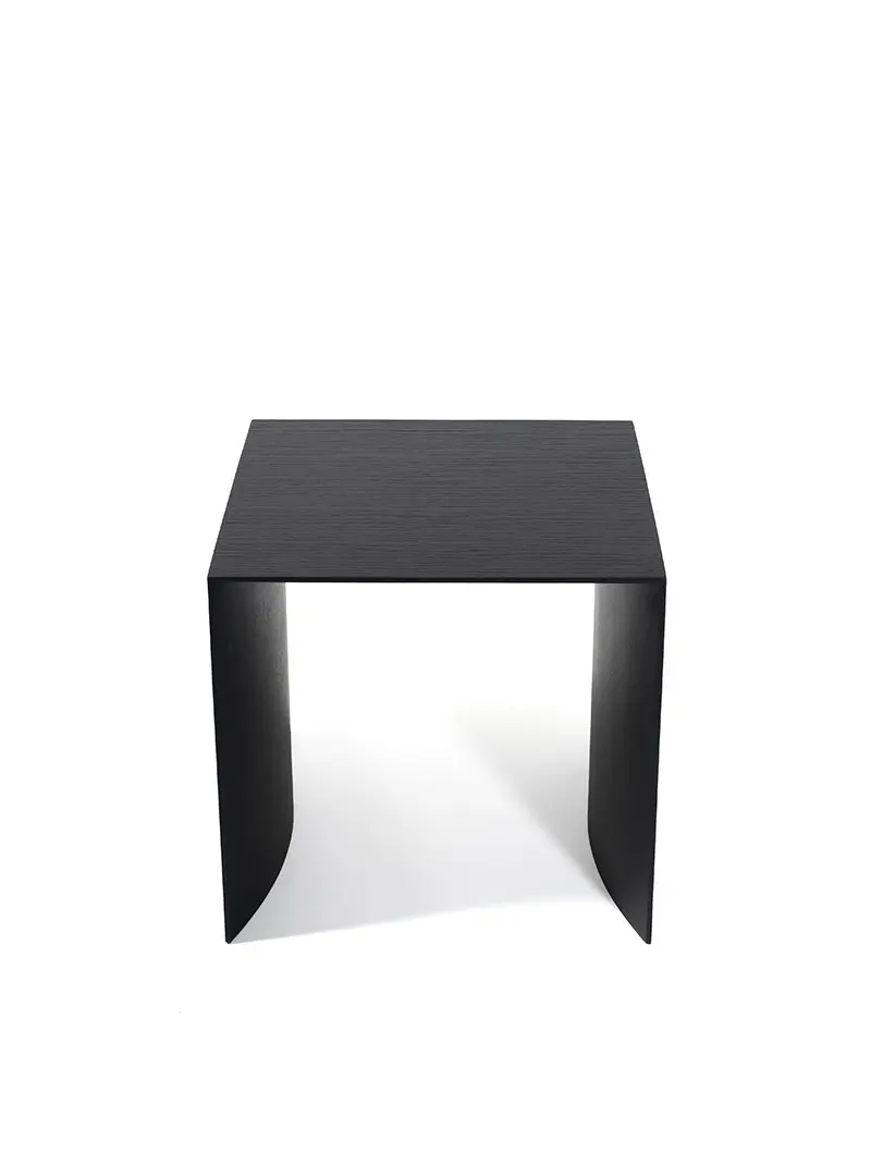 _0004_museum_1posto_rovere_tinto_nero.jpg