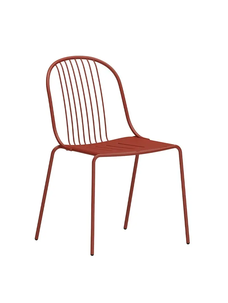 miniature_salone_0000_DIANE_CHAIR_three_quarter_red.jpg