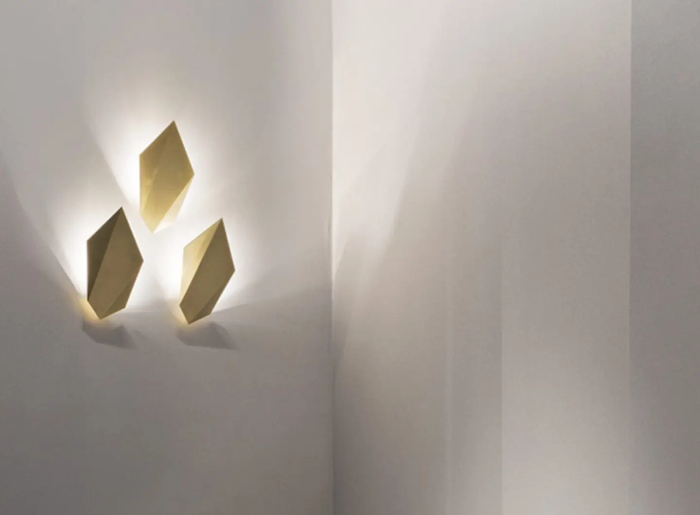 CTO Lighting - ABSTRACT Wall