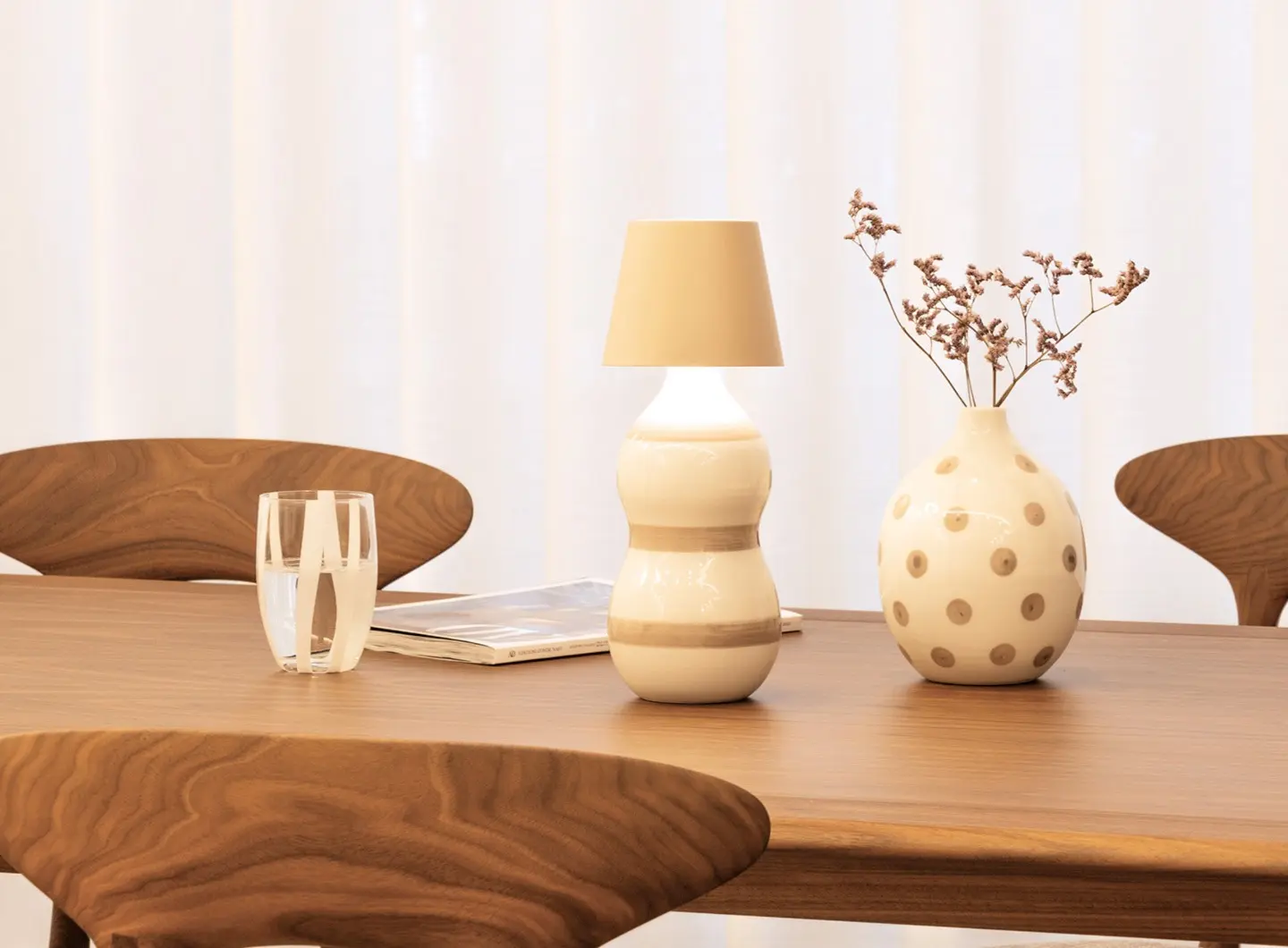 Zafferano_LAP_Poldina_Stopper_LD0349S3_FAS1507_lifestyle_01.jpg
