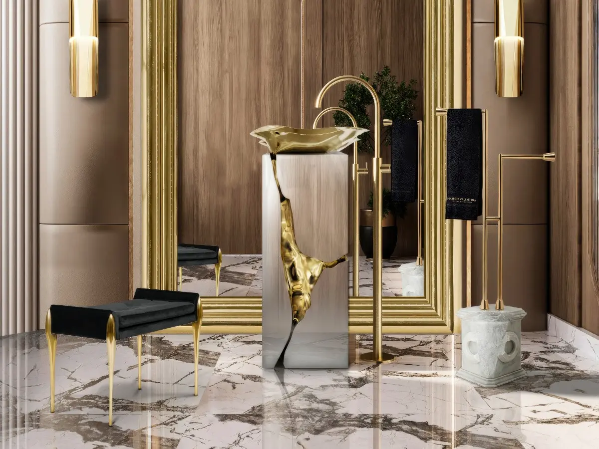 BAGNO DI LUSSO CON LUSSUOSI ACCENTI DORATI