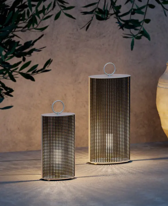 Contardi Lighting_Clara wired
