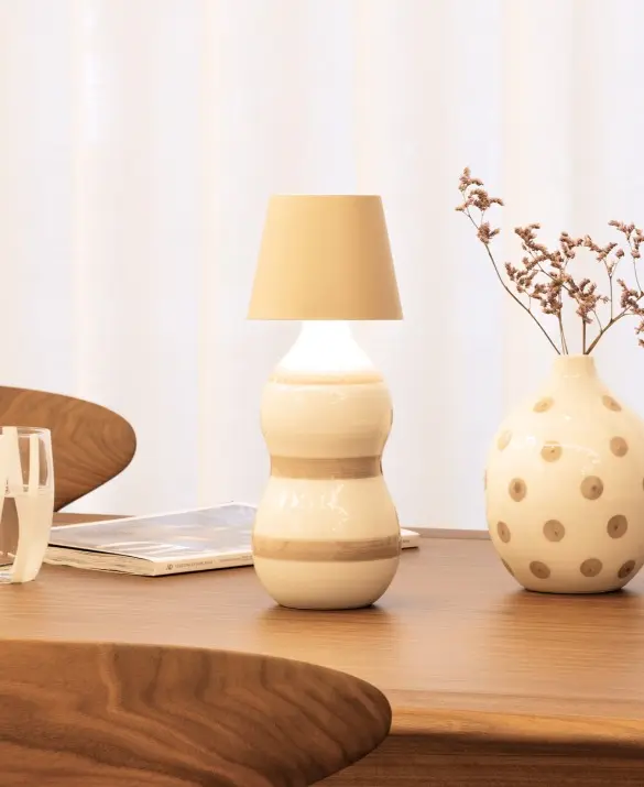 Zafferano_LAP_Poldina_Stopper_LD0349S3_FAS1507_lifestyle_01.jpg