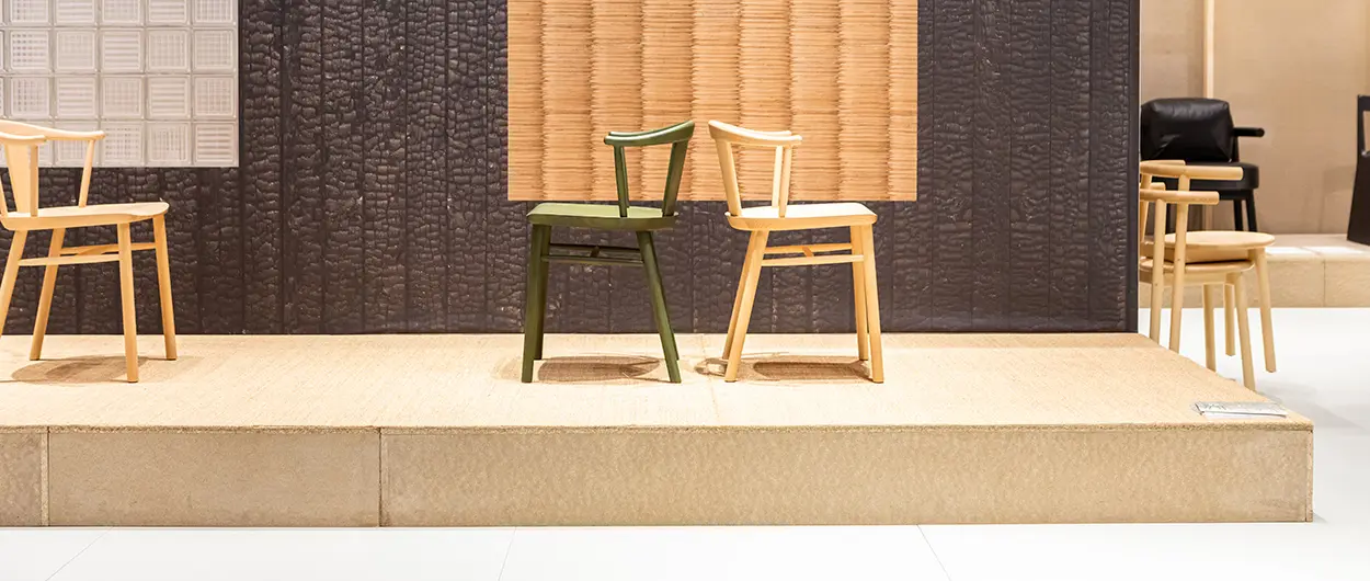 sedie di design al Salone 2025