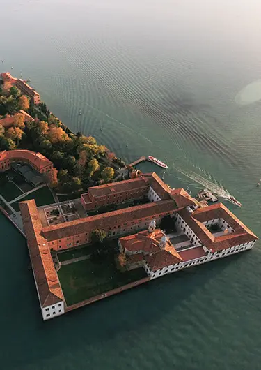 L'isola di San Servolo a Venezia