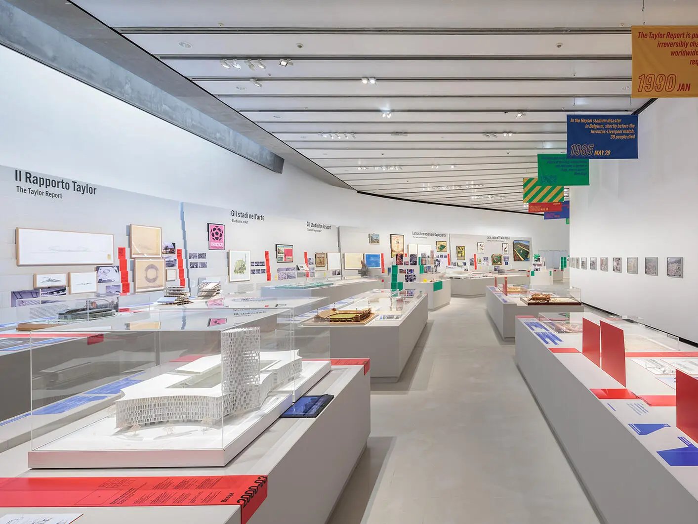 dettaglio esposizione mostra Stadi. Architettura e mito al museo MAXXI di Roma