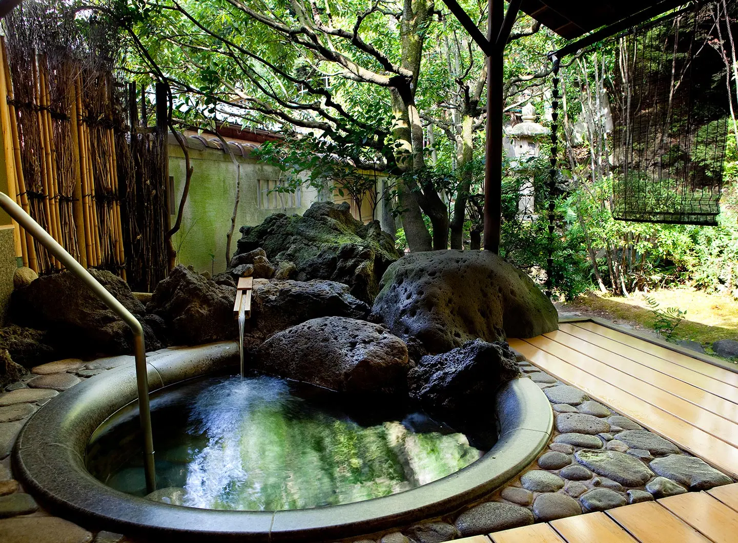 asuka onsen esterno