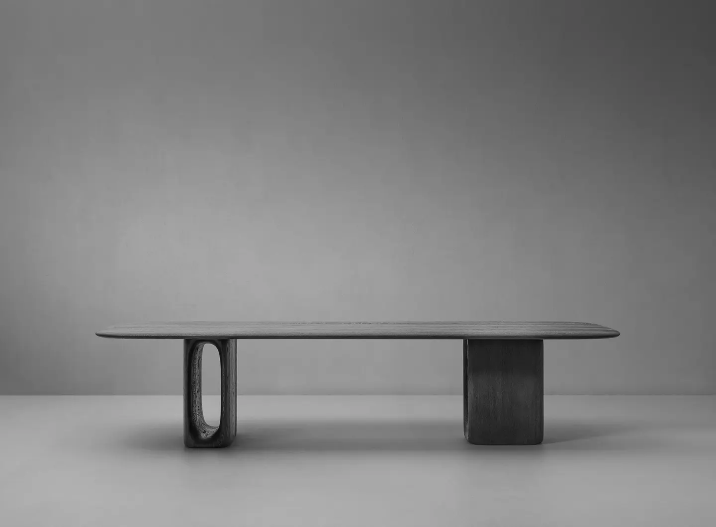 Van_Rossum_Patine_dining_table_rectangular__obsidian_brushed_5_.jpg